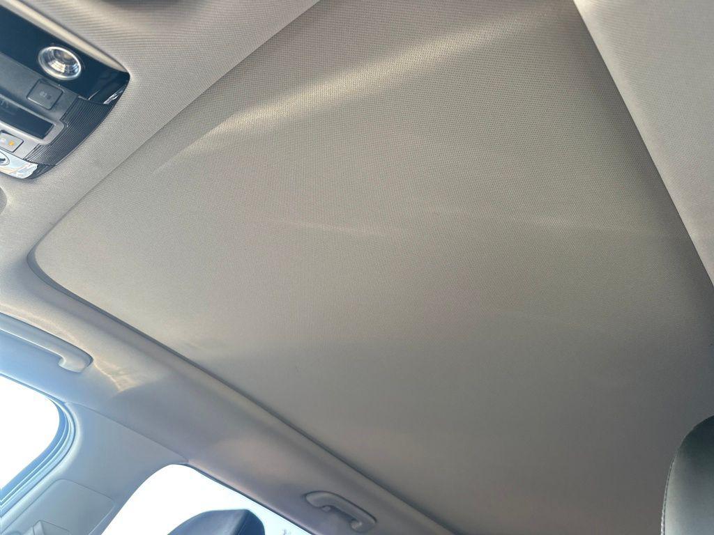 used 2025 Kia Sorento Hybrid car, priced at $33,745