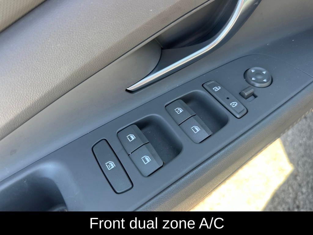 used 2022 Hyundai Elantra car, priced at $18,395