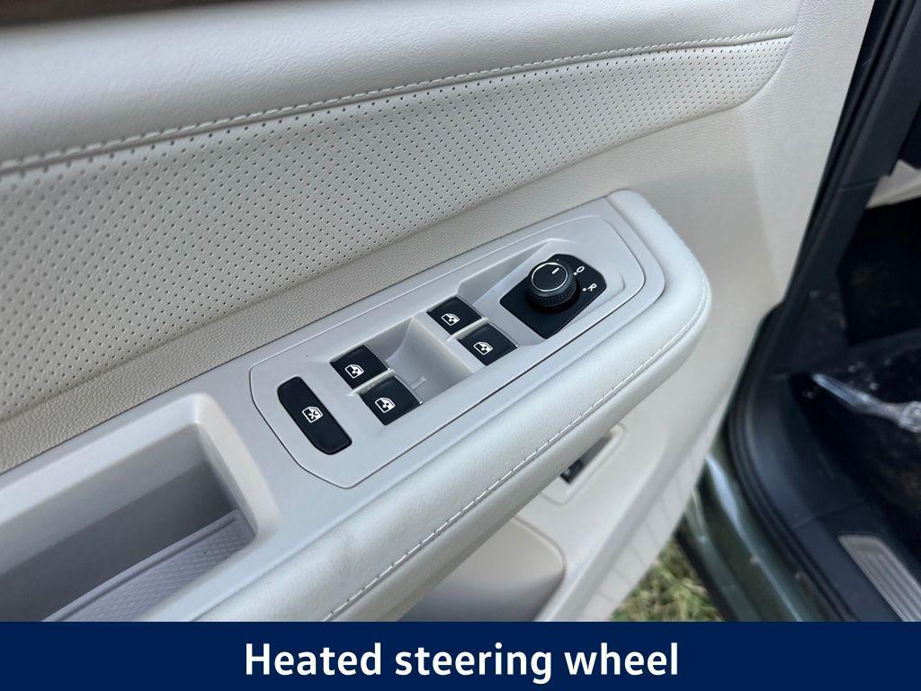 new 2026 Volkswagen Atlas car, priced at $43,478