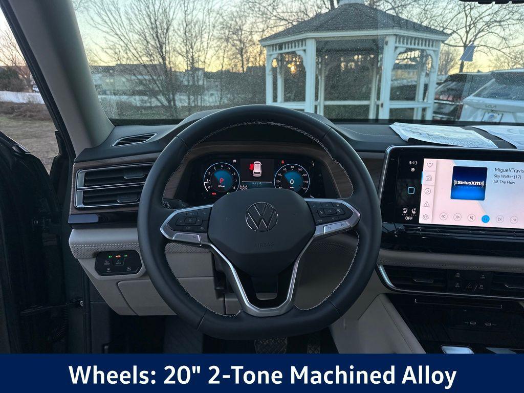 new 2026 Volkswagen Atlas car, priced at $43,478