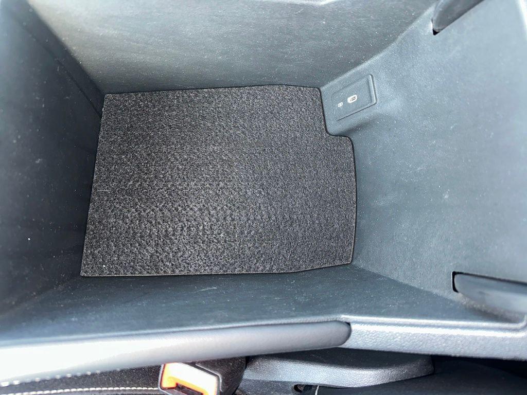 used 2025 Volkswagen Atlas car, priced at $30,225