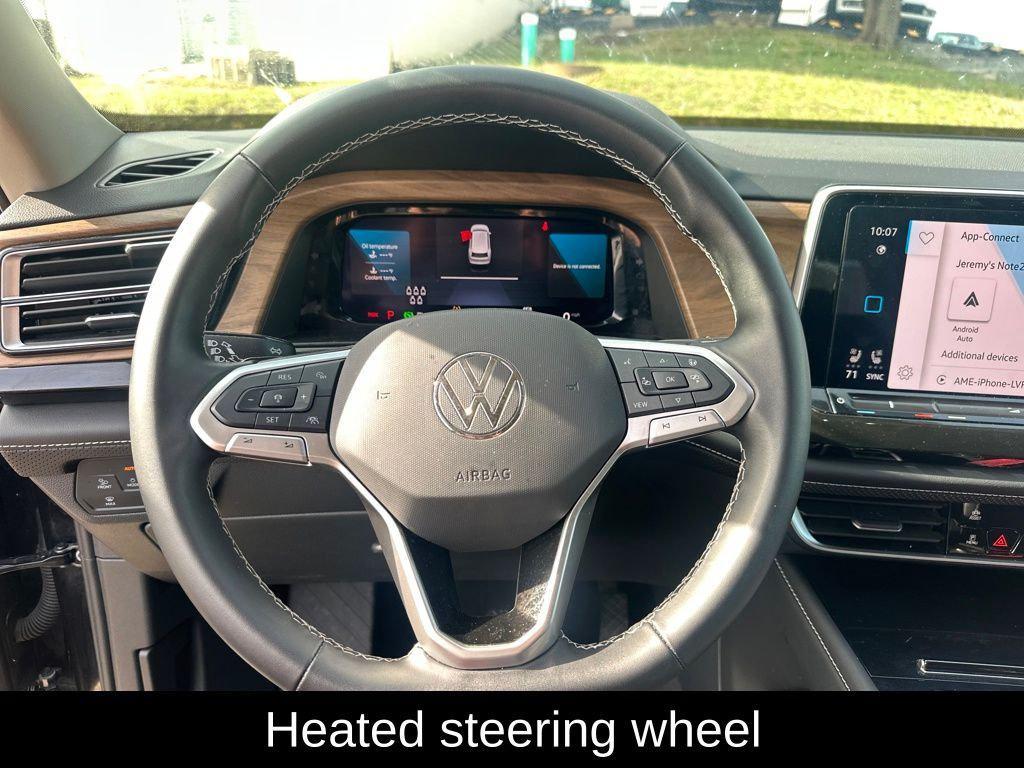 used 2025 Volkswagen Atlas car, priced at $30,225