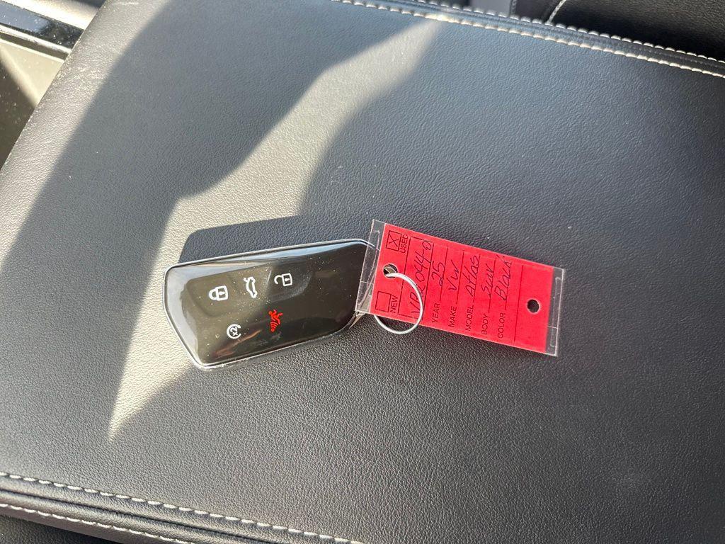 used 2025 Volkswagen Atlas car, priced at $30,225