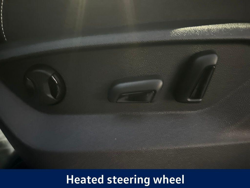 new 2026 Volkswagen Atlas car, priced at $38,875