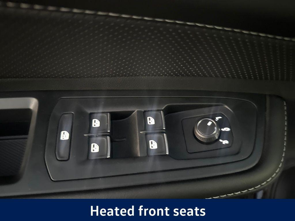 new 2026 Volkswagen Atlas car, priced at $38,875