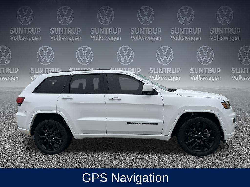 used 2018 Jeep Grand Cherokee car, priced at $15,595