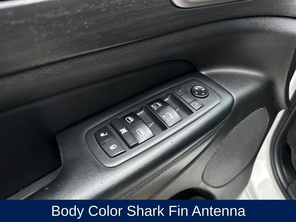 used 2018 Jeep Grand Cherokee car, priced at $15,595