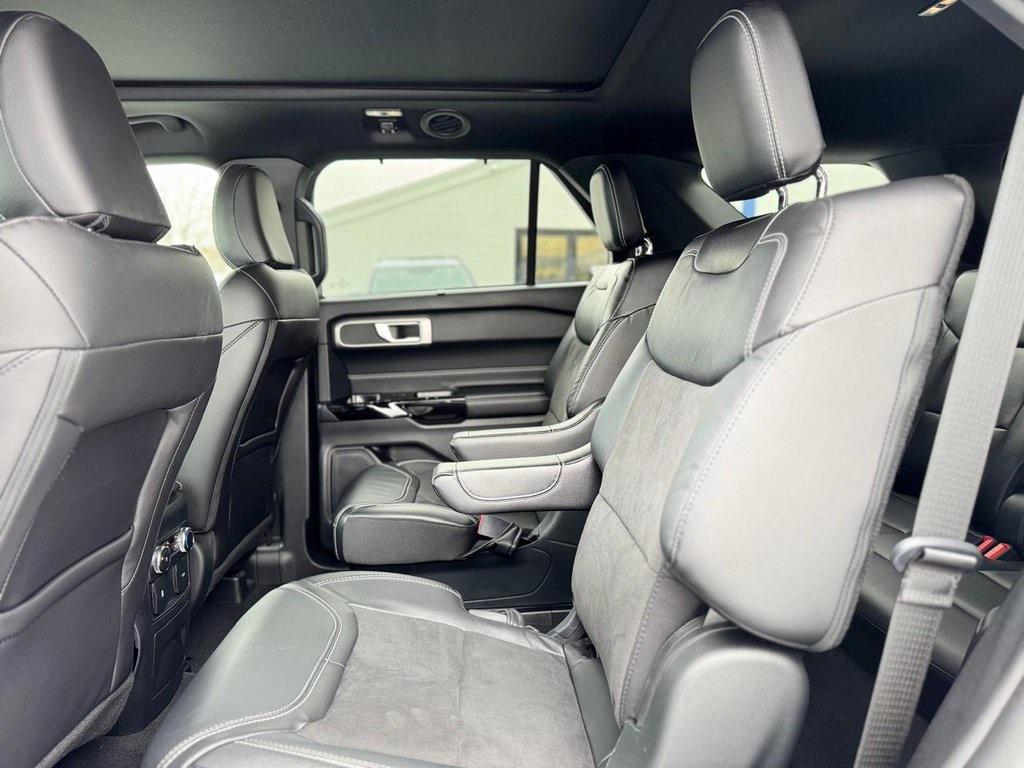 used 2022 Ford Explorer car, priced at $36,600
