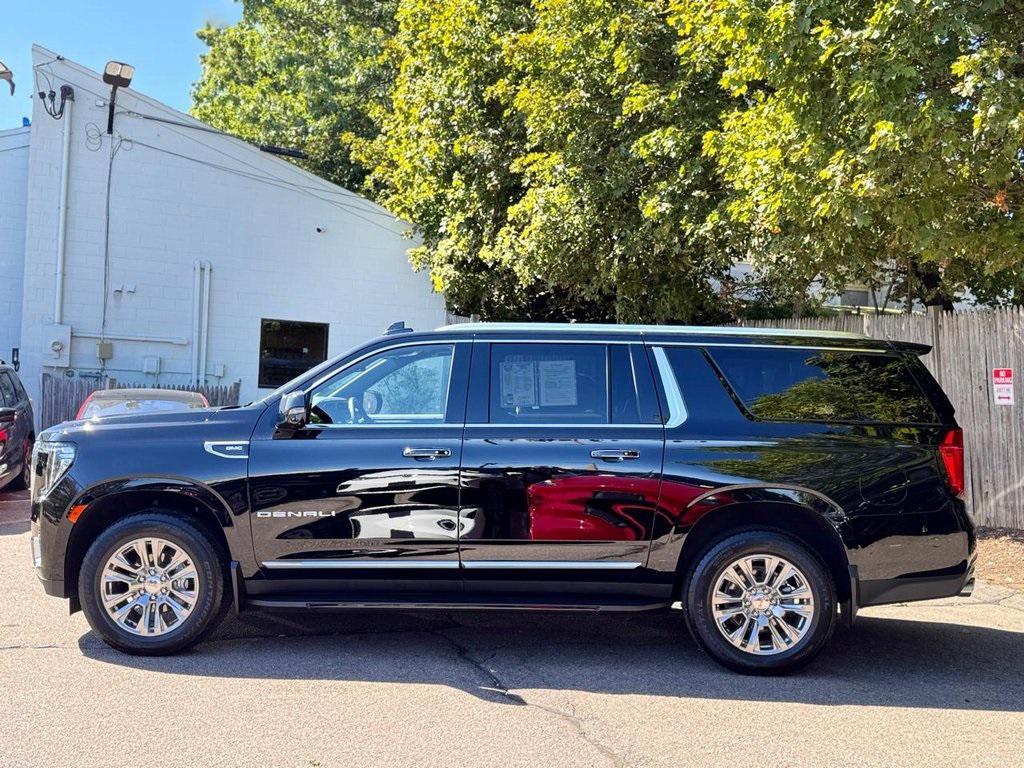 used 2023 GMC Yukon XL car, priced at $61,700