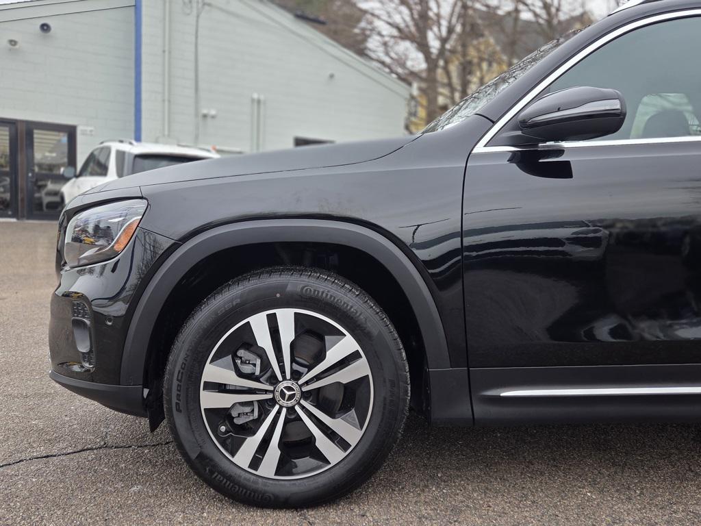 used 2025 Mercedes-Benz GLB 250 car, priced at $42,500