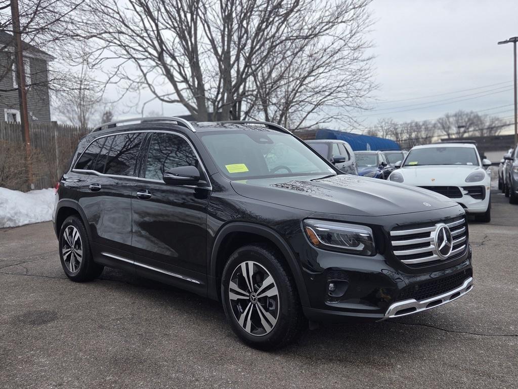 used 2025 Mercedes-Benz GLB 250 car, priced at $42,500