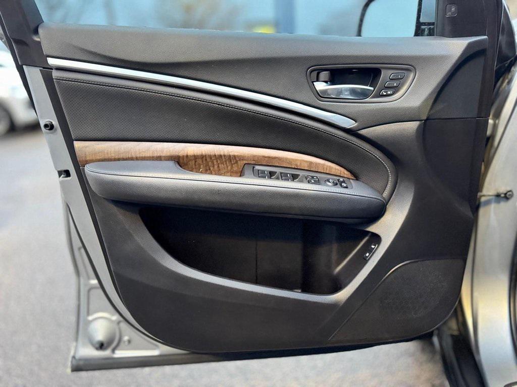 used 2019 Acura MDX car, priced at $24,900