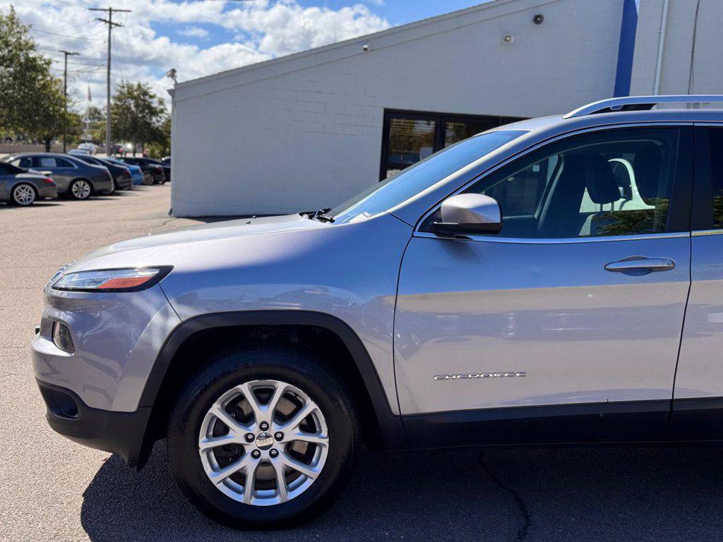 used 2016 Jeep Cherokee car, priced at $8,900