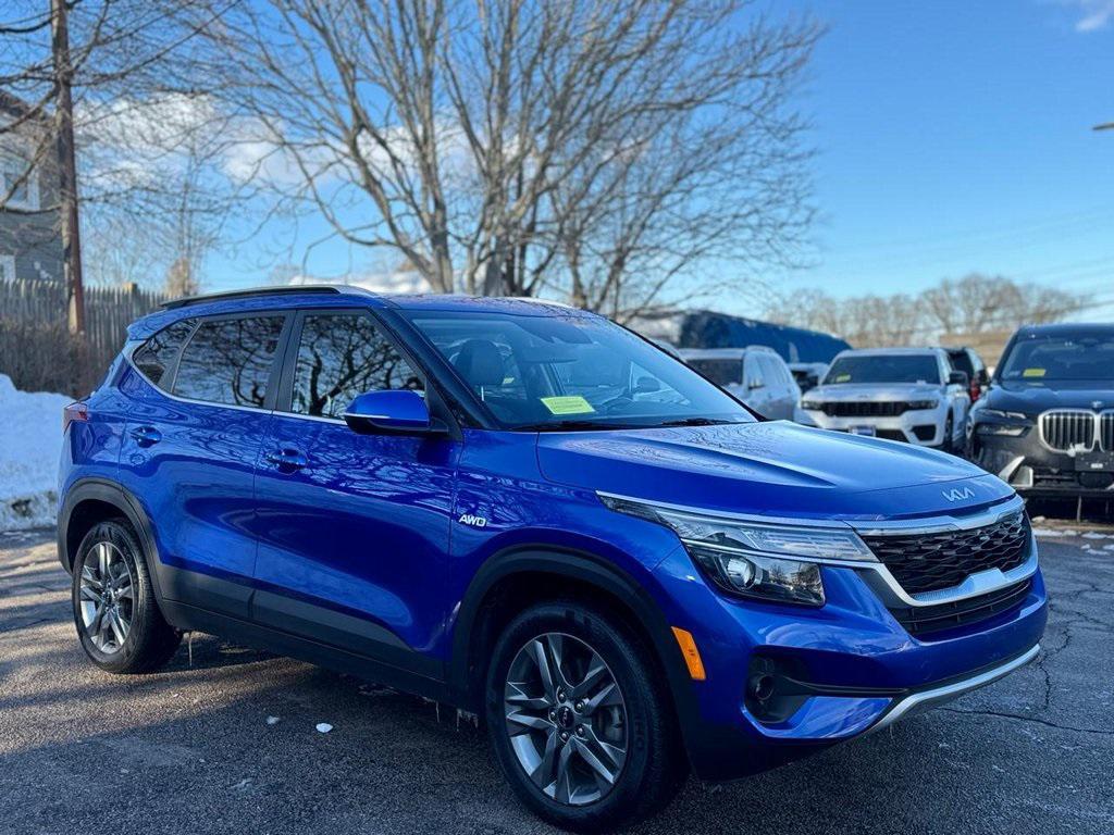 used 2023 Kia Seltos car, priced at $19,900