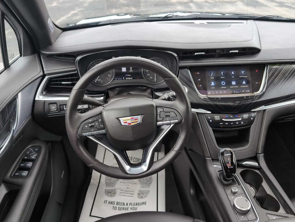 used 2024 Cadillac XT6 car, priced at $45,494