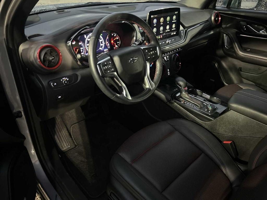 used 2025 Chevrolet Blazer car, priced at $33,990