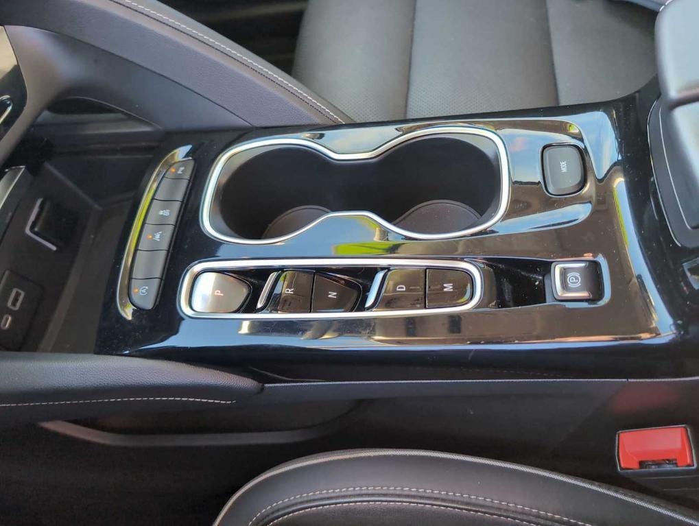 used 2021 Buick Envision car, priced at $21,990