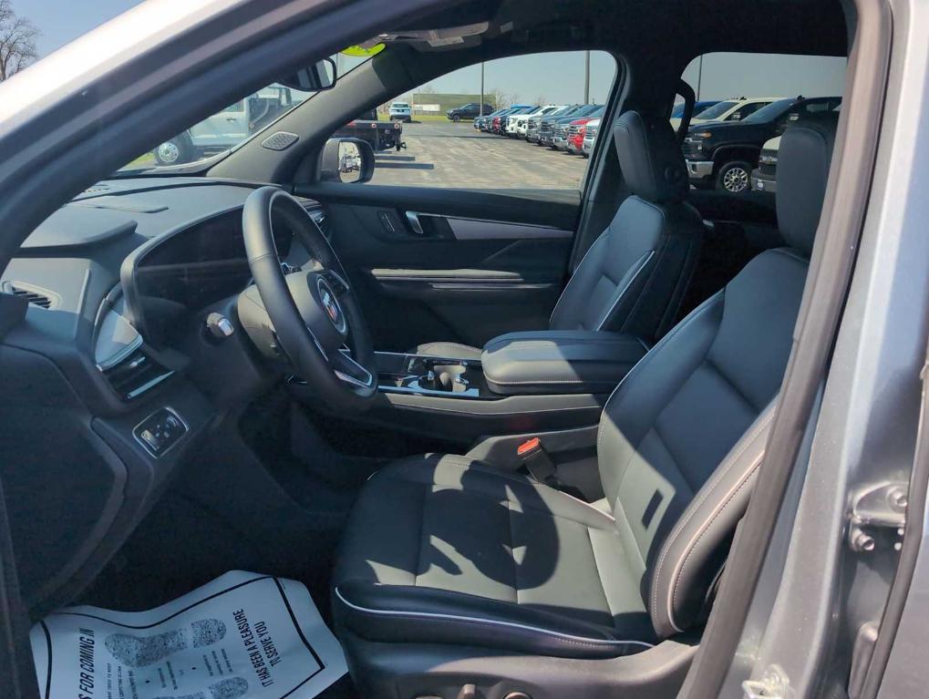 used 2025 Buick Enclave car, priced at $37,478