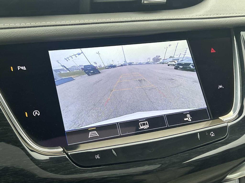 used 2023 Cadillac XT6 car, priced at $35,890