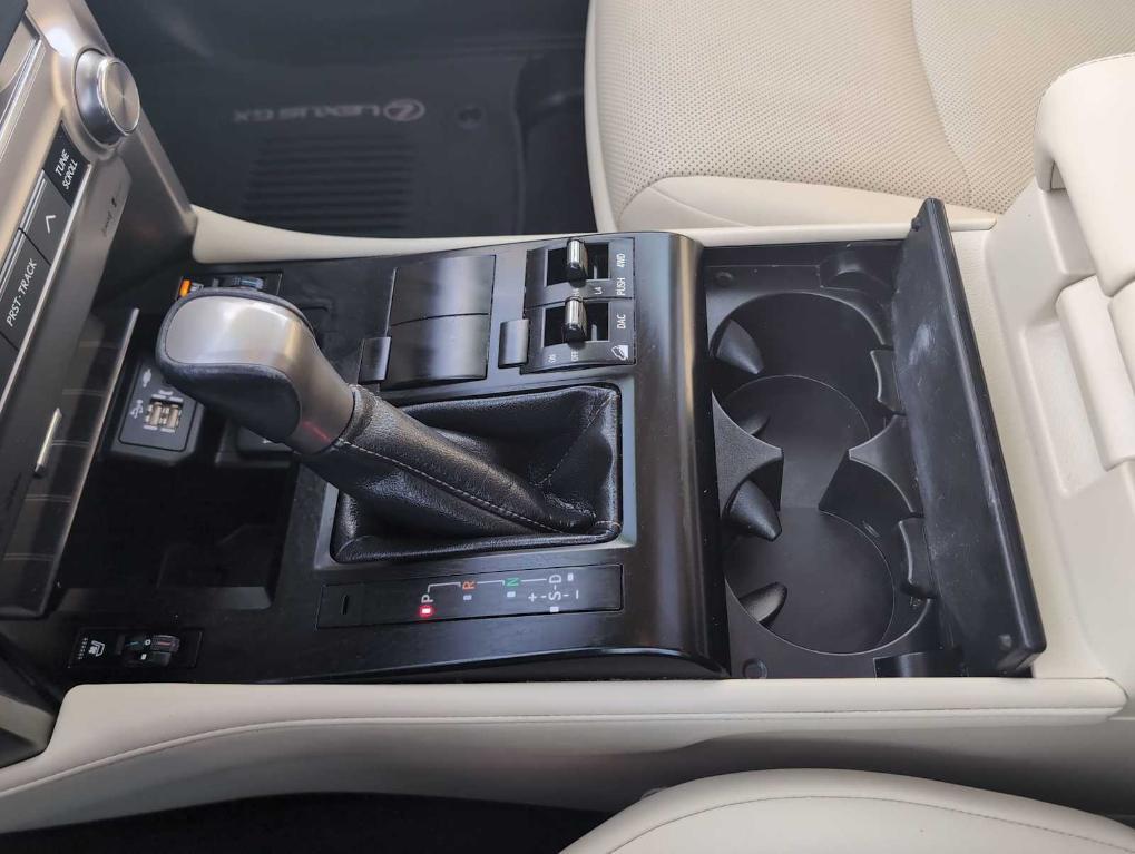 used 2020 Lexus GX 460 car, priced at $32,990