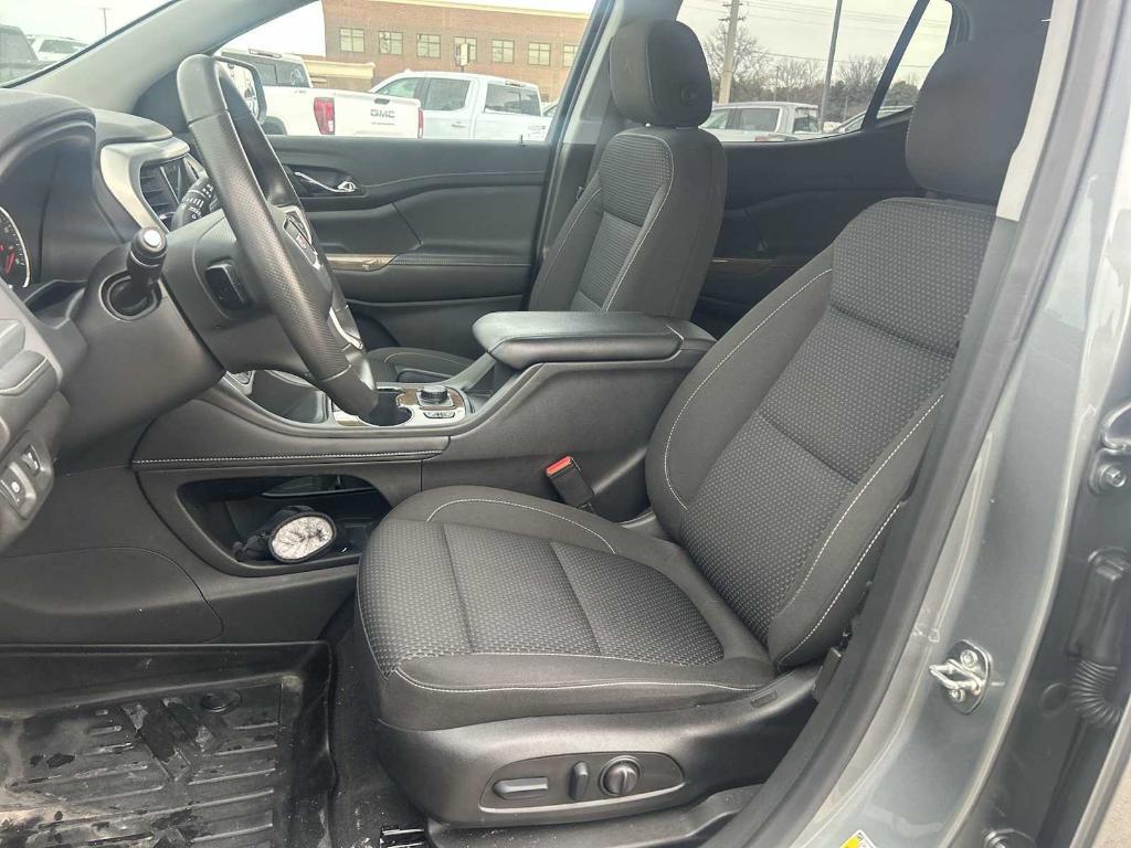 used 2023 GMC Acadia car, priced at $26,360