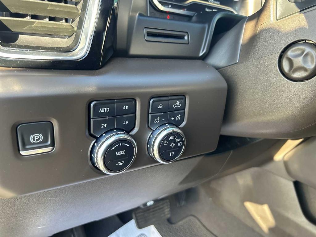 used 2022 GMC Sierra 1500 car, priced at $39,960