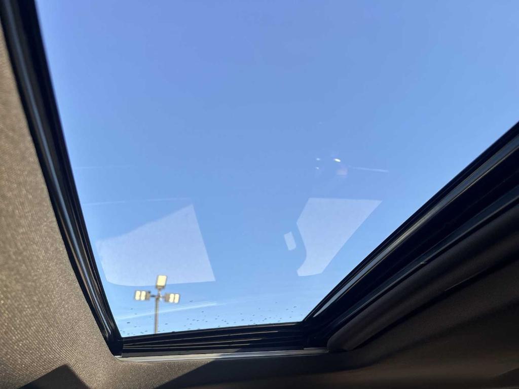 used 2022 GMC Sierra 1500 car, priced at $39,960