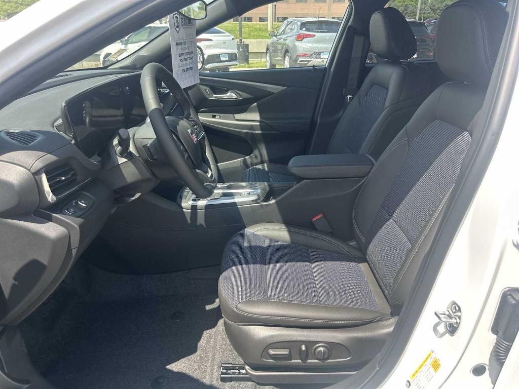 new 2026 Buick Envista car, priced at $26,789