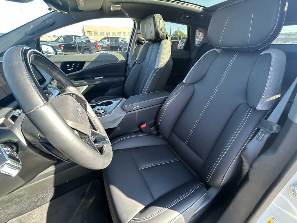 new 2025 Cadillac OPTIQ car, priced at $56,615