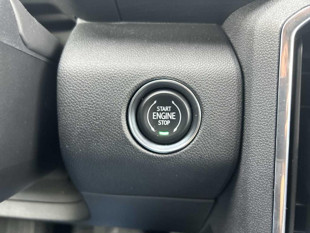 new 2025 GMC Acadia car, priced at $45,080