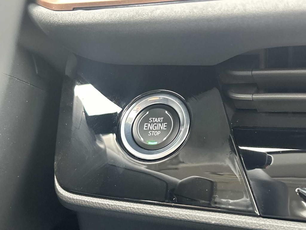 new 2026 Buick Envision car, priced at $45,149