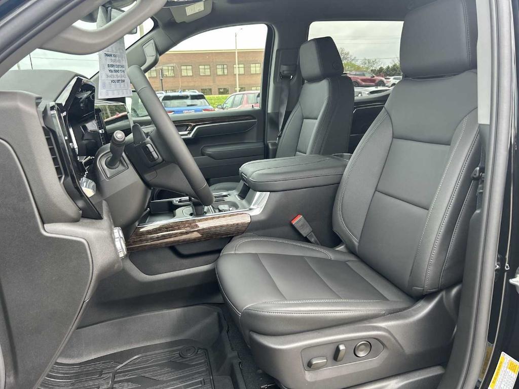 new 2026 GMC Sierra 1500 car, priced at $63,989