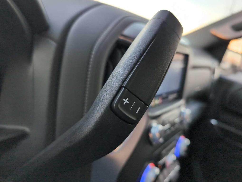 used 2021 GMC Sierra 1500 car, priced at $34,390