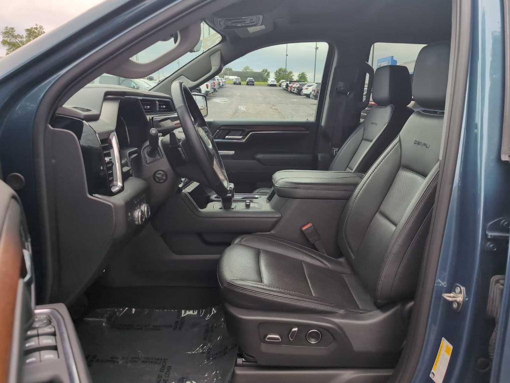 used 2024 GMC Sierra 1500 car, priced at $61,103