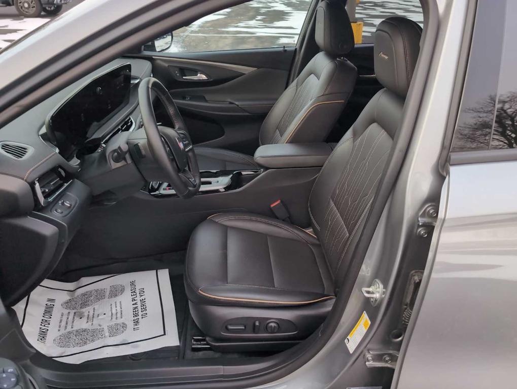 used 2025 Buick Envista car, priced at $25,990