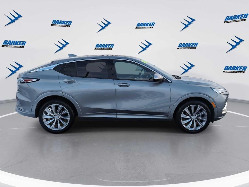 used 2025 Buick Envista car, priced at $25,990