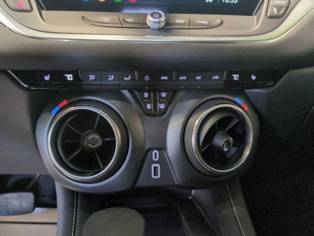 used 2024 Chevrolet Blazer car, priced at $26,290