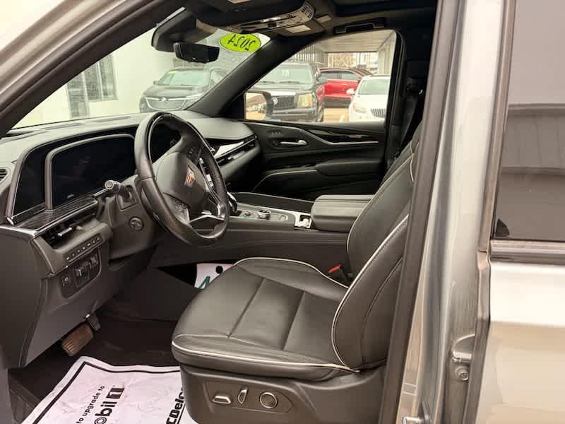 used 2024 Cadillac Escalade car, priced at $83,990