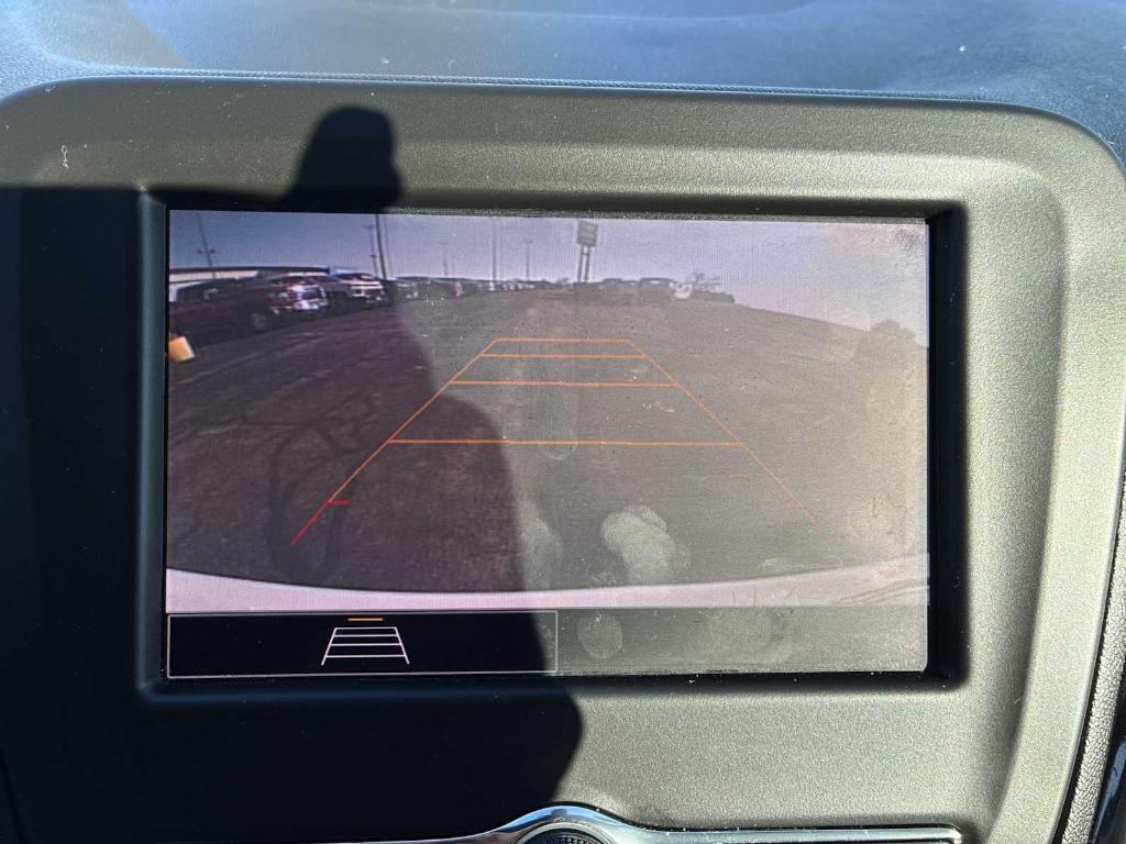 used 2022 Chevrolet Equinox car, priced at $21,690