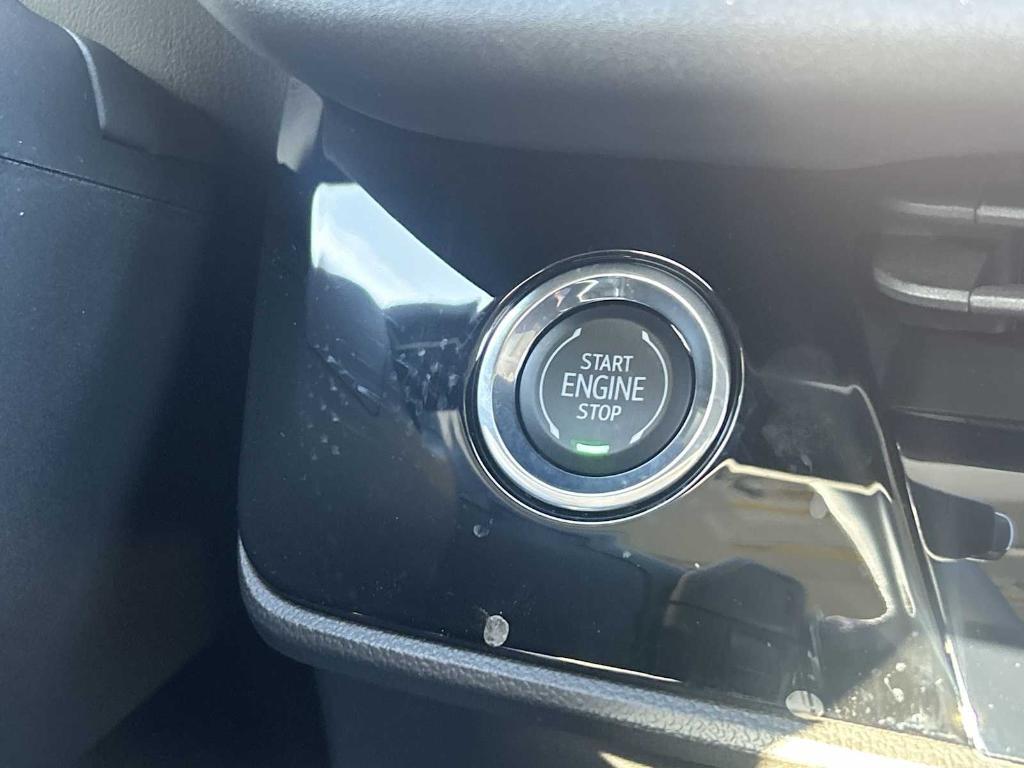 new 2026 Buick Envision car, priced at $46,455