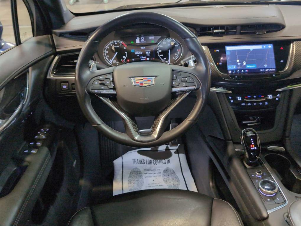 used 2023 Cadillac XT6 car, priced at $41,390