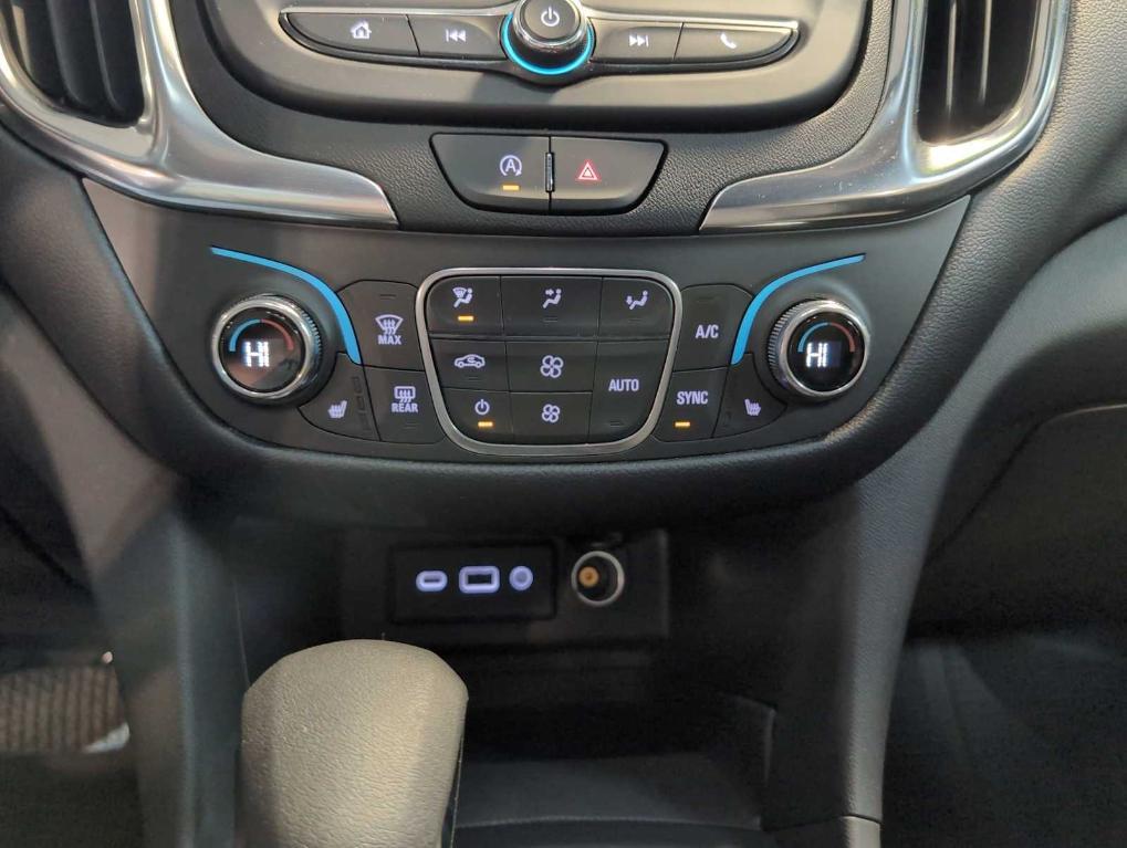 used 2024 Chevrolet Equinox car, priced at $24,590