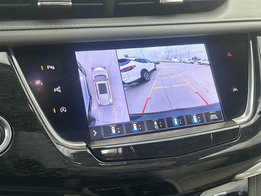 used 2020 Cadillac XT6 car, priced at $24,331