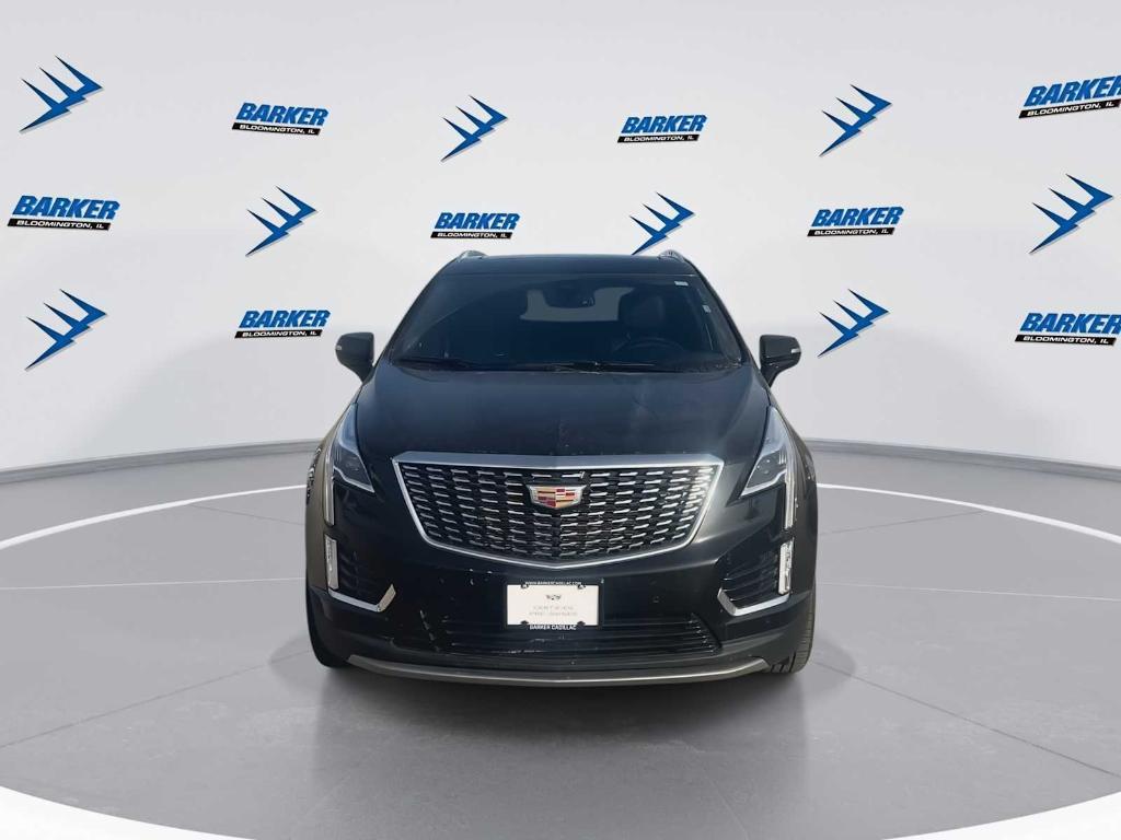 used 2025 Cadillac XT5 car, priced at $40,490