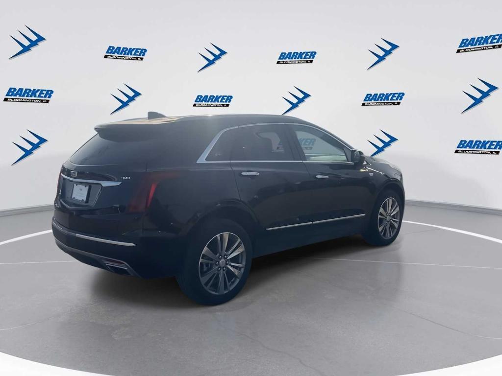 used 2025 Cadillac XT5 car, priced at $40,490