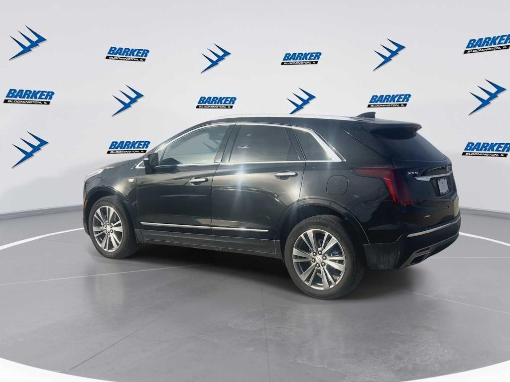used 2025 Cadillac XT5 car, priced at $40,490
