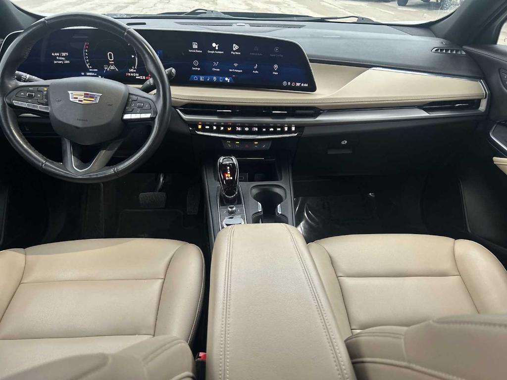 used 2024 Cadillac XT4 car, priced at $29,390