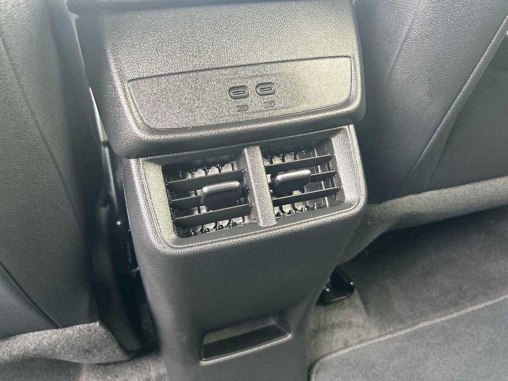 used 2025 Chevrolet Equinox car, priced at $30,860