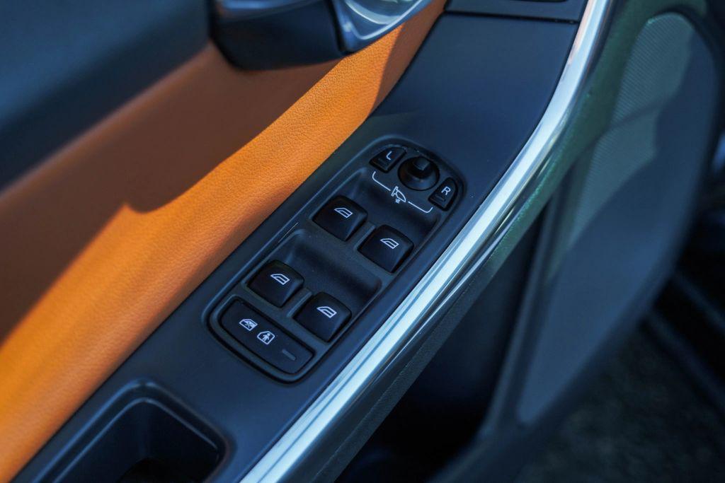 used 2016 Volvo S60 Inscription car, priced at $11,999