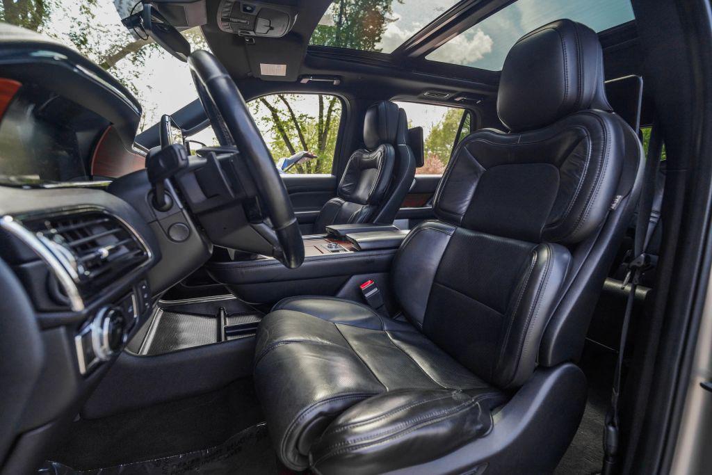 used 2019 Lincoln Navigator car, priced at $29,999